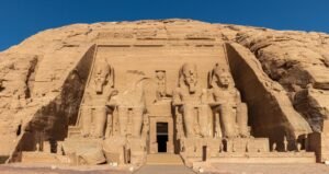 fachada del templo de Ramsés II en Abu Simbel